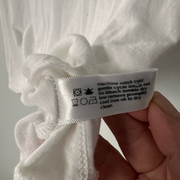 Three Dots white scoop neck t shirt. Size M. - Picture 5 of 7